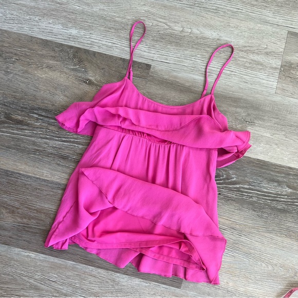 BCBG tiered magenta ruffle tank - Picture 11 of 12